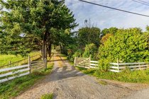 46109 Brinx Road, Sechelt